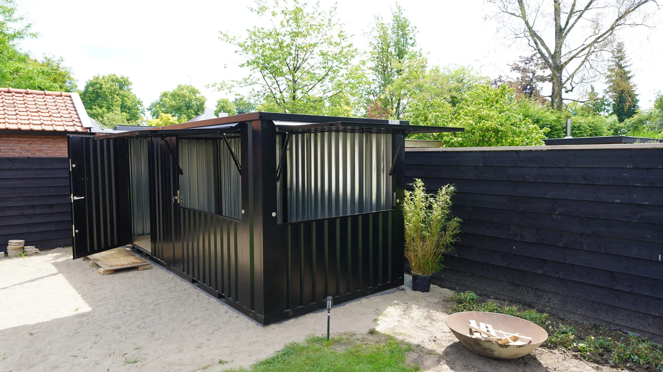 Conteneur bar démontable 6×2 XL RAL 9005 & RAL 7016