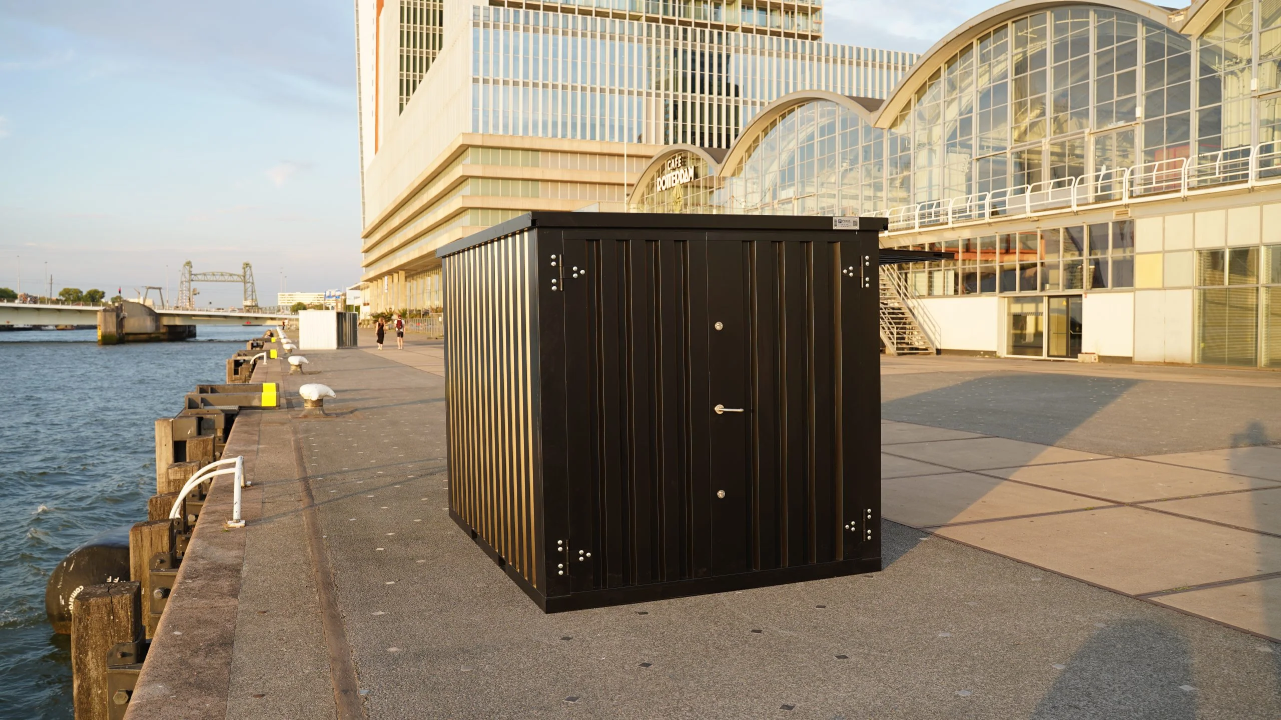 Conteneur bar démontable 3×2 XL RAL 9005